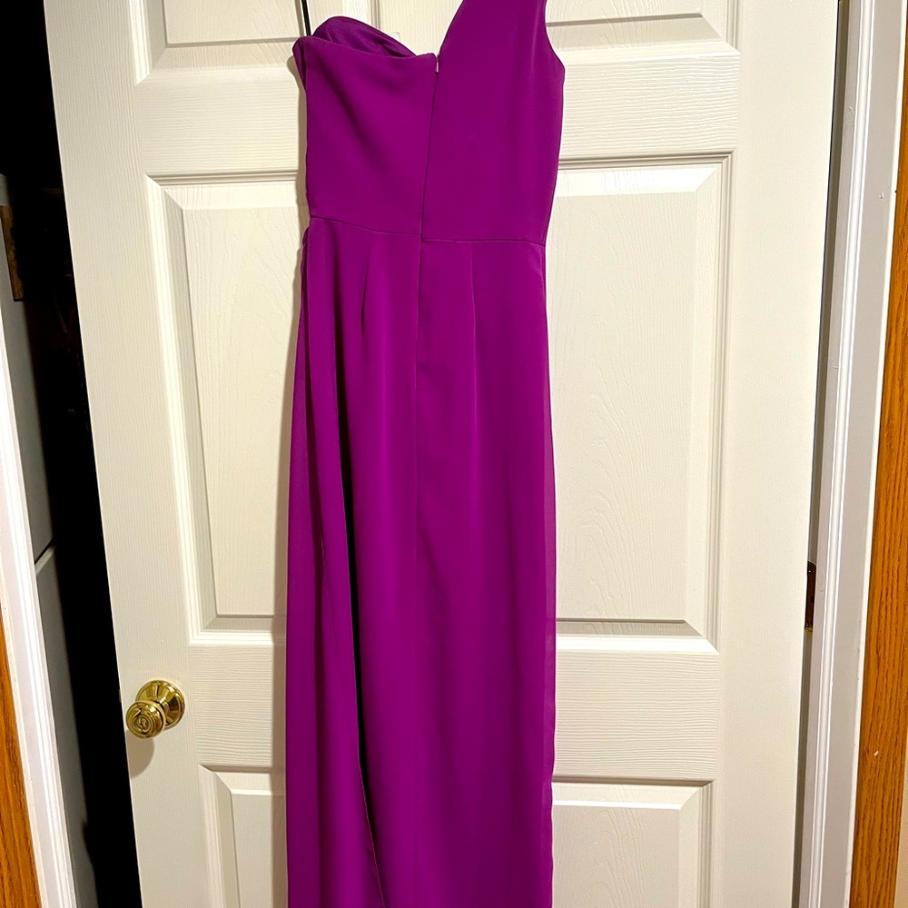 Ladies gown. Magenta one shoulder. Size 2